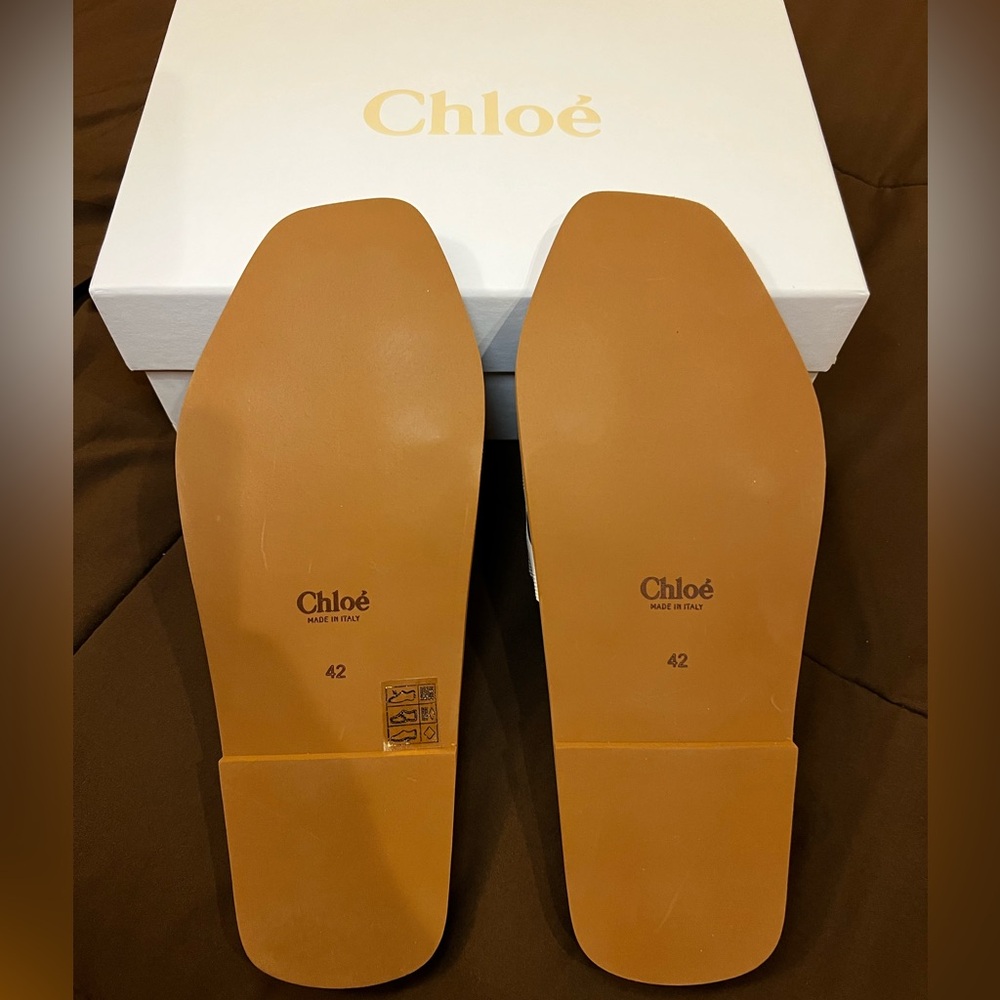 Chloe Woody Slides White size 12 (42) New in box - Picture 5 of 6